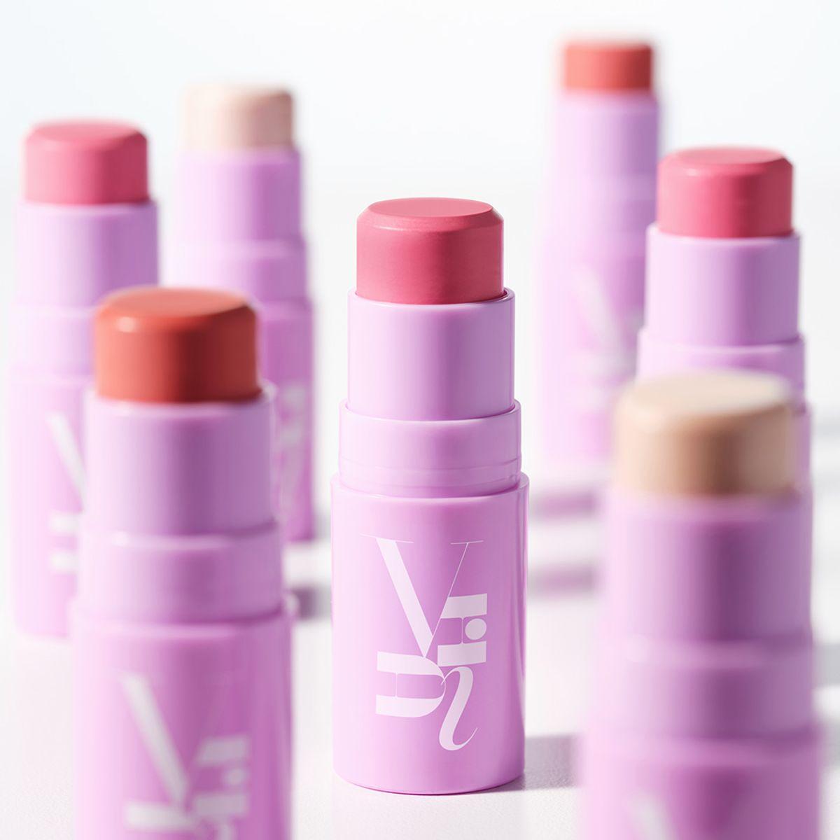 The Glow Stick Blush 001_01 Pearly Nude
