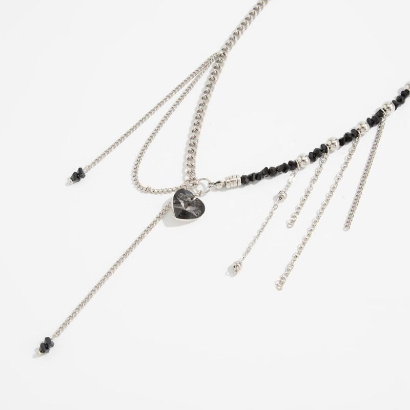 Lightweight Acrylic Bead Necklace Featuring Elegant Heart Tassels Design Ideal For Sensitive Skin All Day Use Parties
