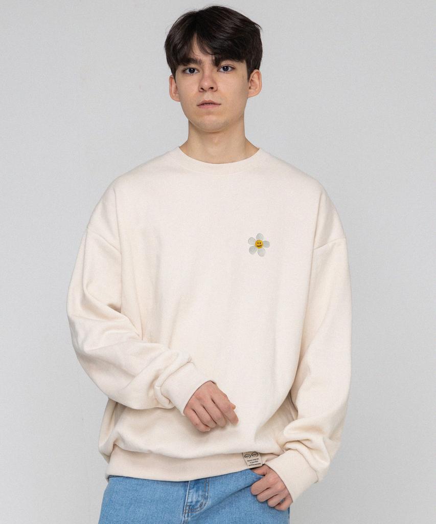 GRAVER [Unisex] Flower Dot Embroidered Sweatshirt_Cream