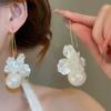 Premium Temperament Commuter Earrings Super Fairy White Beaded Petal Pearl Pendant Exquisite Atmospheric Versatile Fashion Studs