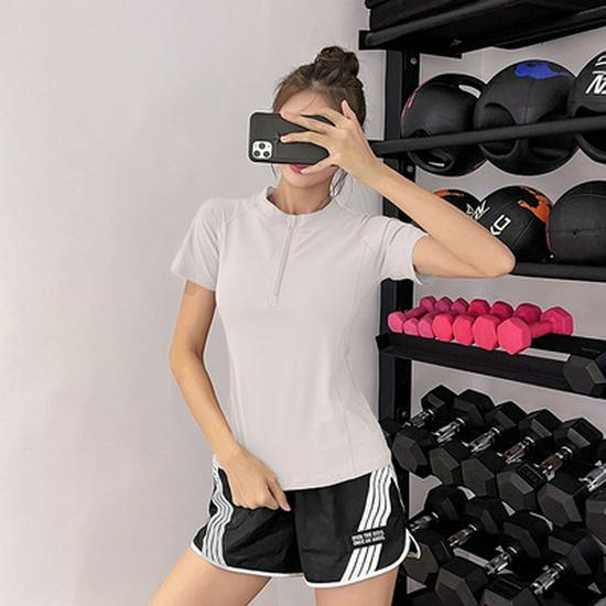 

Женский быстросохнущий топ для йоги на молнии до середины груди - Приталенный крой, Эластичный, Короткий рукав со стойкой M