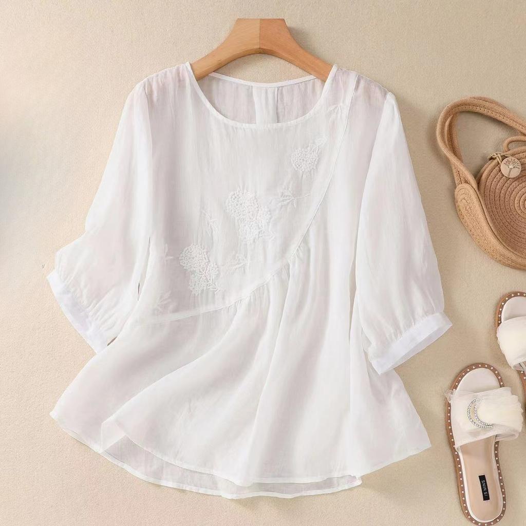 New Shirt T-shirt Summer Solid Color New Style of Literary Retro Embroidered Cotton Linen Shirt Loose Round Neck Pullover Top