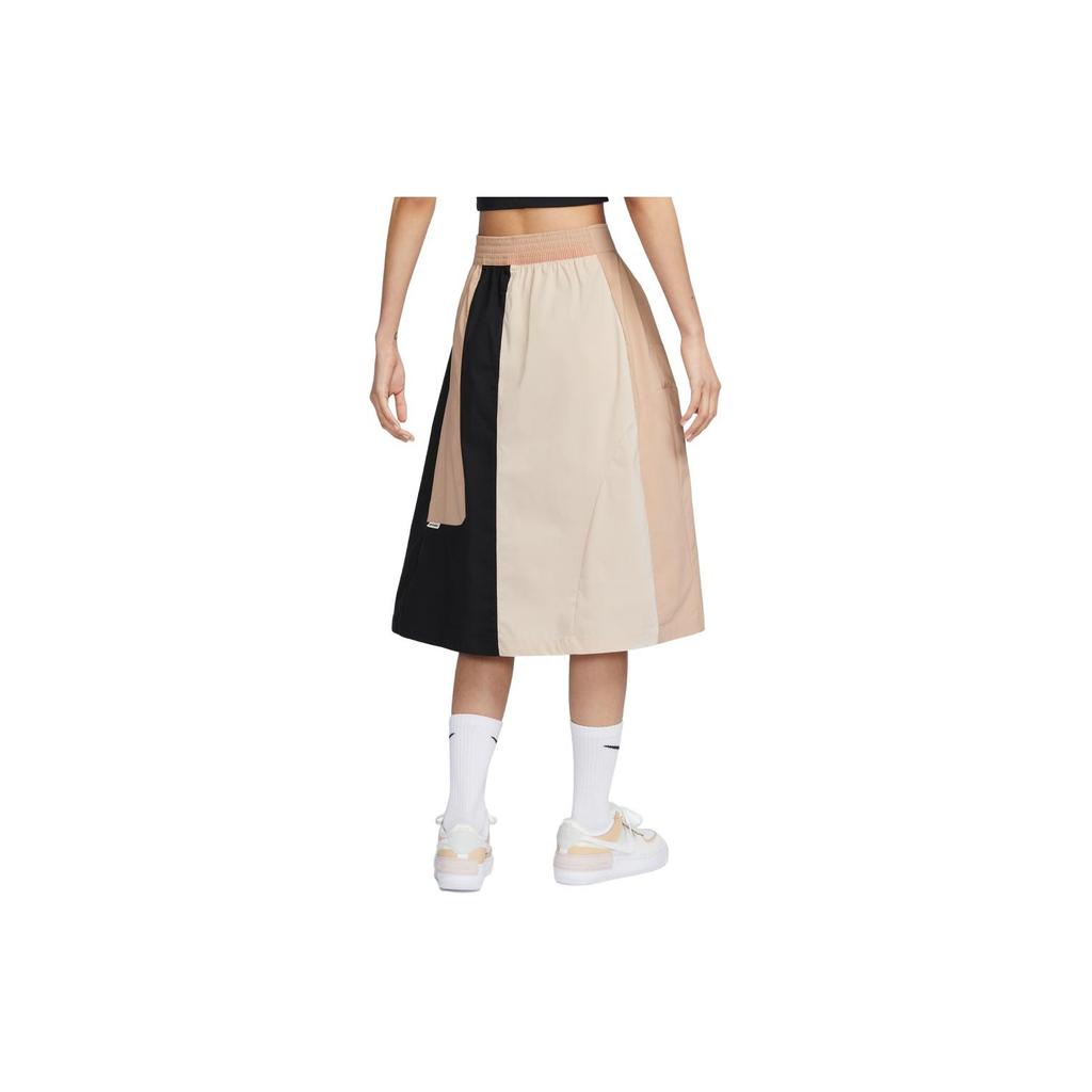 Nike Lässiger langer Rock Damen Phellodendron DX2576-126