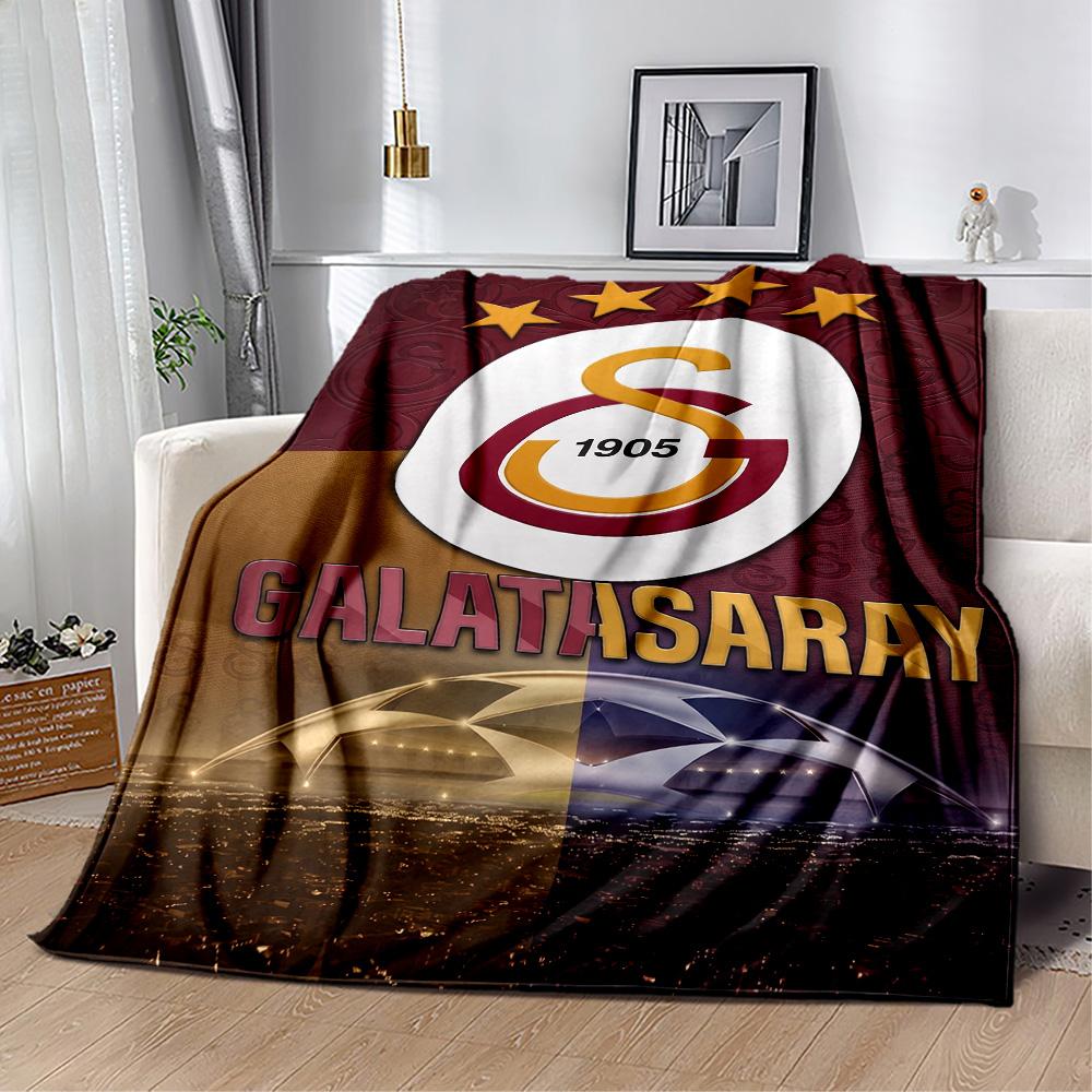 Galatasaray 112 Blanket Ultra-Soft Perfect for Picnics Office Bed All-Season Use Digital Print Perfect Gift for Relatives and Friends
