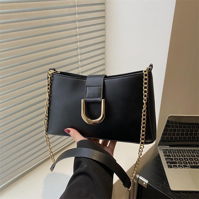 

New high-end texture temperament chain shoulder messenger bag versatile exquisite urban versatile bag чёрный
