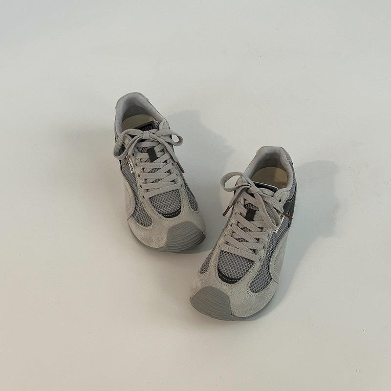 Retro lightweight thick-soled inner height-increasing running shoes women's summer new round head versatile shoes tide