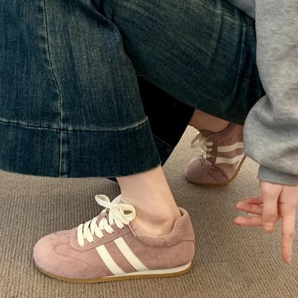 Retro Versatile and Lightweight Flat-soled Forrest Gump Shoes Children's 2025 Summer New Soft-soled Not Tired Foot Board Shoes Retro Women's Shoes