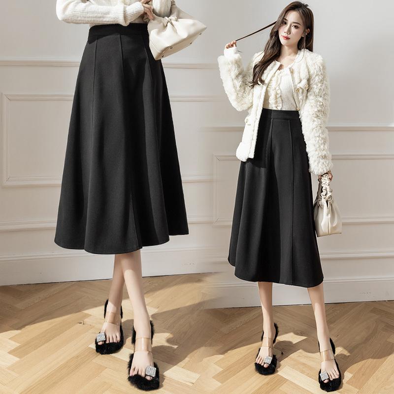 Women's 2024 Autumn/Winter Wool Blend A-Line Midi Skirt: Patchwork Design, Large Swing, Hip-Hugging, Draped Umbrella Style