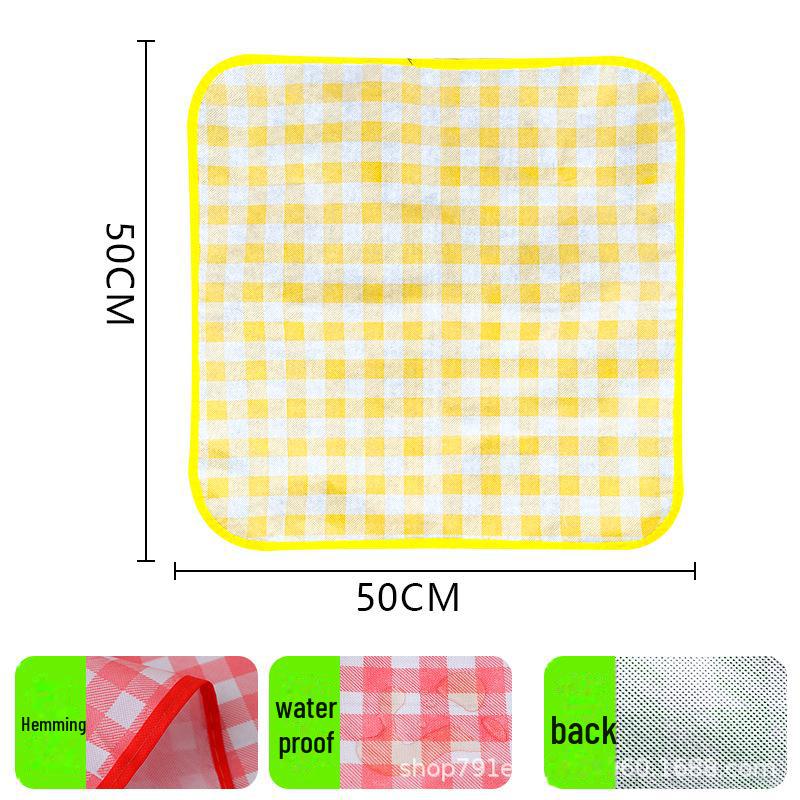

Водонепроницаемые, влагостойкие уличные подушки: Портативный, складной для кемпинга, пикника, газона и музыкальных фестивалей Small grid, 50*50cm жёлтый