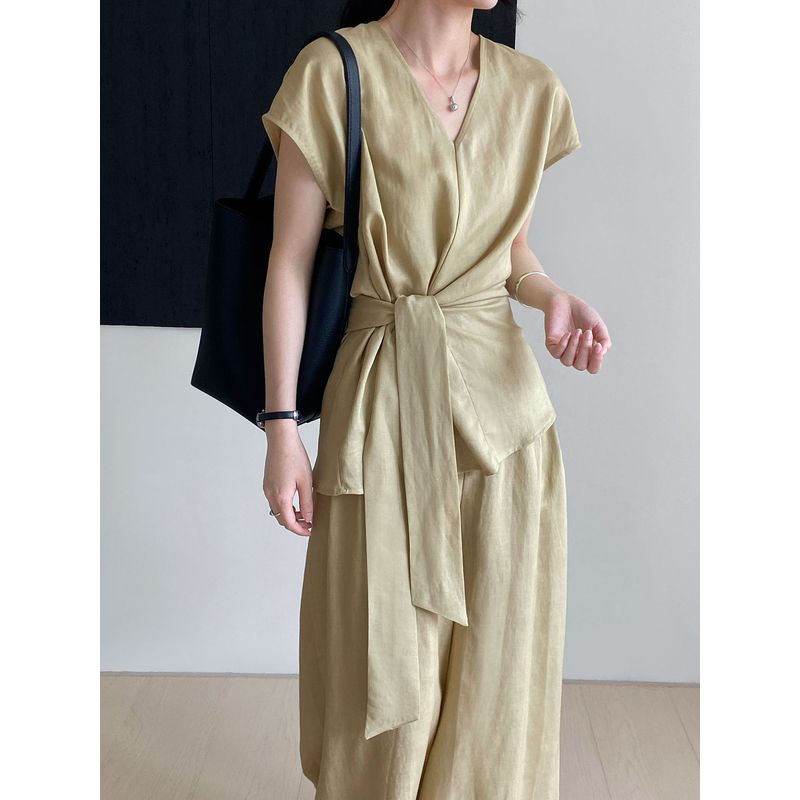 

Summer New Korean Series Linen Temperament V-neck Lace-up Waist Hugging Vest Small Shirt + Slimming Wide-Leg Pants Two-piece Set Oolong Tea Yellow/Tops L