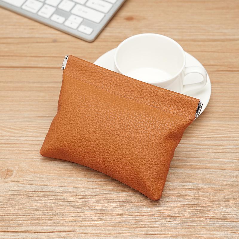 Lychee Pattern Mini Coin Purse: Women's Spring Closure Pouch for Coins, Keys, Cards, and Lipstick.