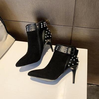 Rivet Leather Pointed Toe Women's Heel Boots Autumn Winter Designer Soft Sole Shoes for Women Fashion Light Modern Boots Female