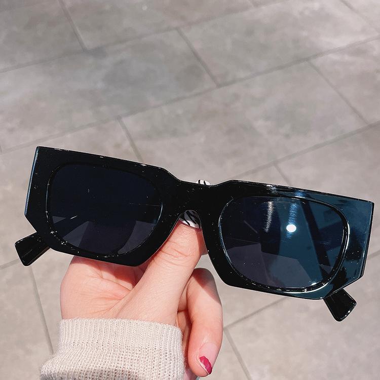 Thick Frame Square Sunglasses Women Vintage Trendy Fashion Brand Design Small Rectangular UV400 Shades