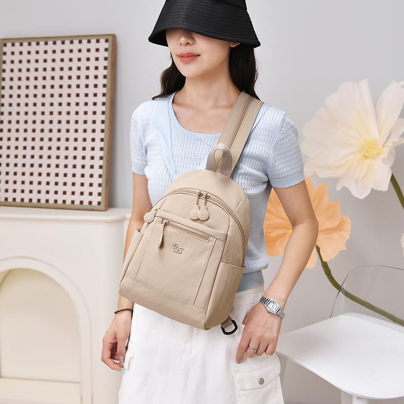 Mini-Nylon-Rucksack für Damen, kleiner, leichter, lässiger Tagesrucksack für Reisen, täglichen Gebrauch, Schule, Einkaufen