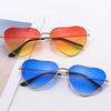Retro Herzförmige Sonnenbrille Mit Ozean , Modische Koreanische Herzförmige Brille