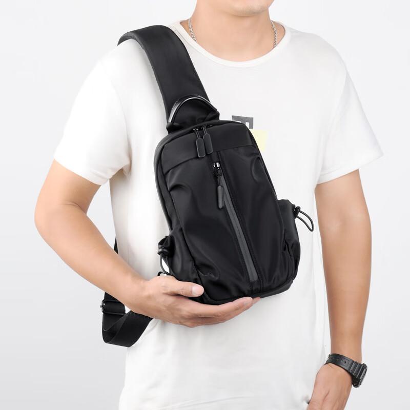 DCLOUD Outdoor Crossbody Chest Bag