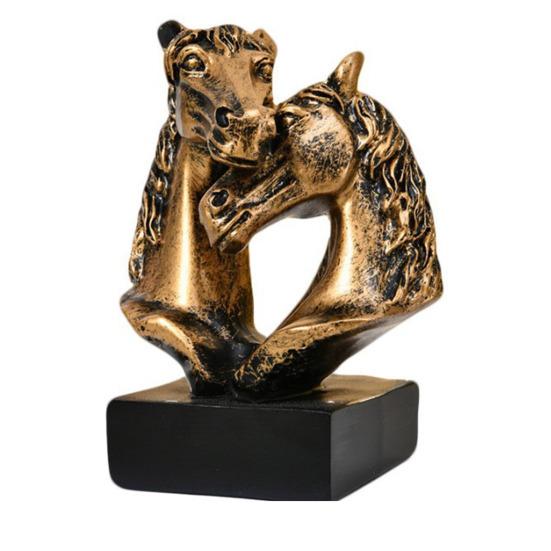 Doppelpferdekopf-Skulptur Harz Liebende Pferdefigur für Wohnzimmer Schlafzimmer Dekor Romantische Reiterstatue für Pferdeliebhaber Jubiläum