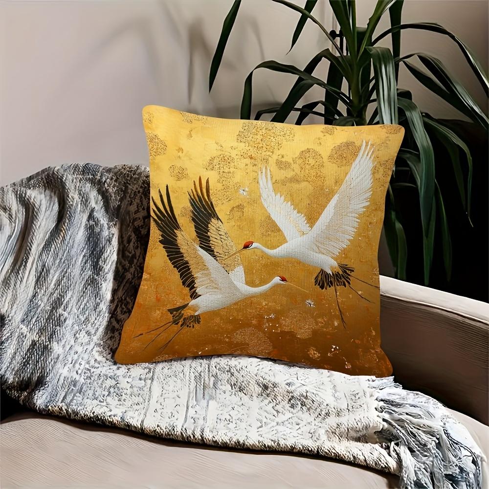 2D Flat- Vintage Gold Tone Red Crowned Crane Linen Throw Pillow Cover Decorative Square Cushion Case For Home Sofa Bedroom