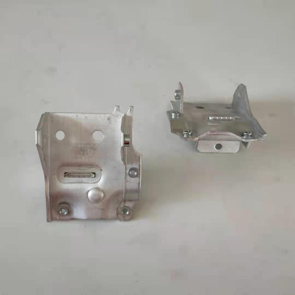 BMW F07 Stötfångarfäste Adapter 51117186513