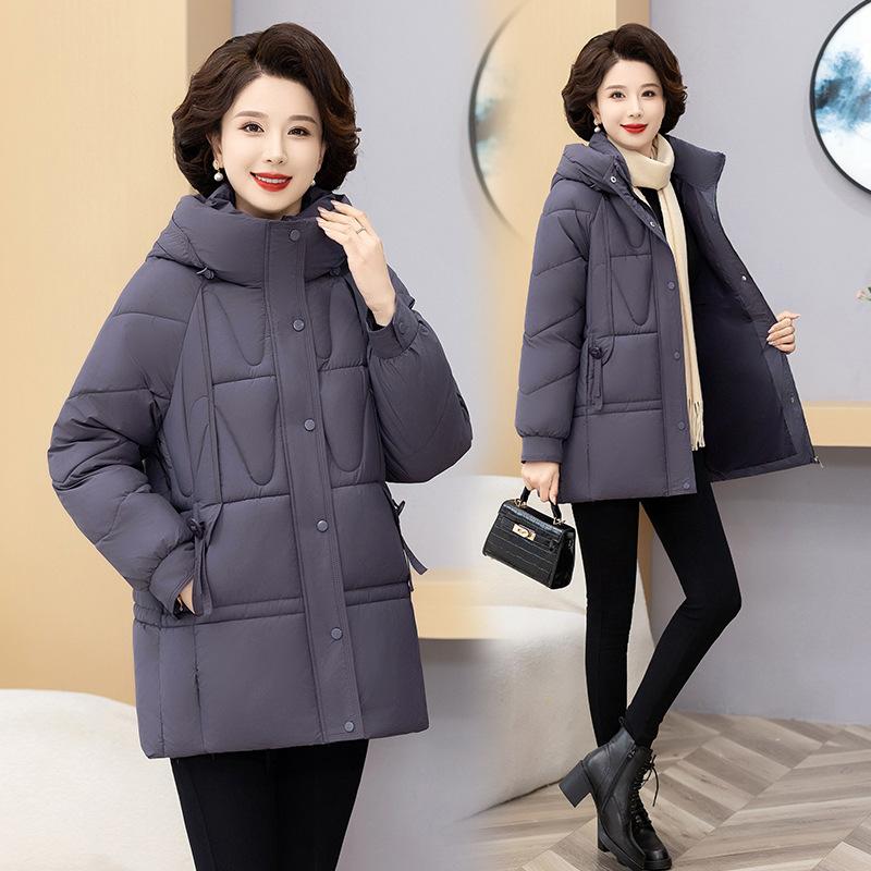 Winter clothes, hooded down cotton clothes, fashionable warmth, plus size plus size winter coats, middle-aged and elderly women's cotton clothes
