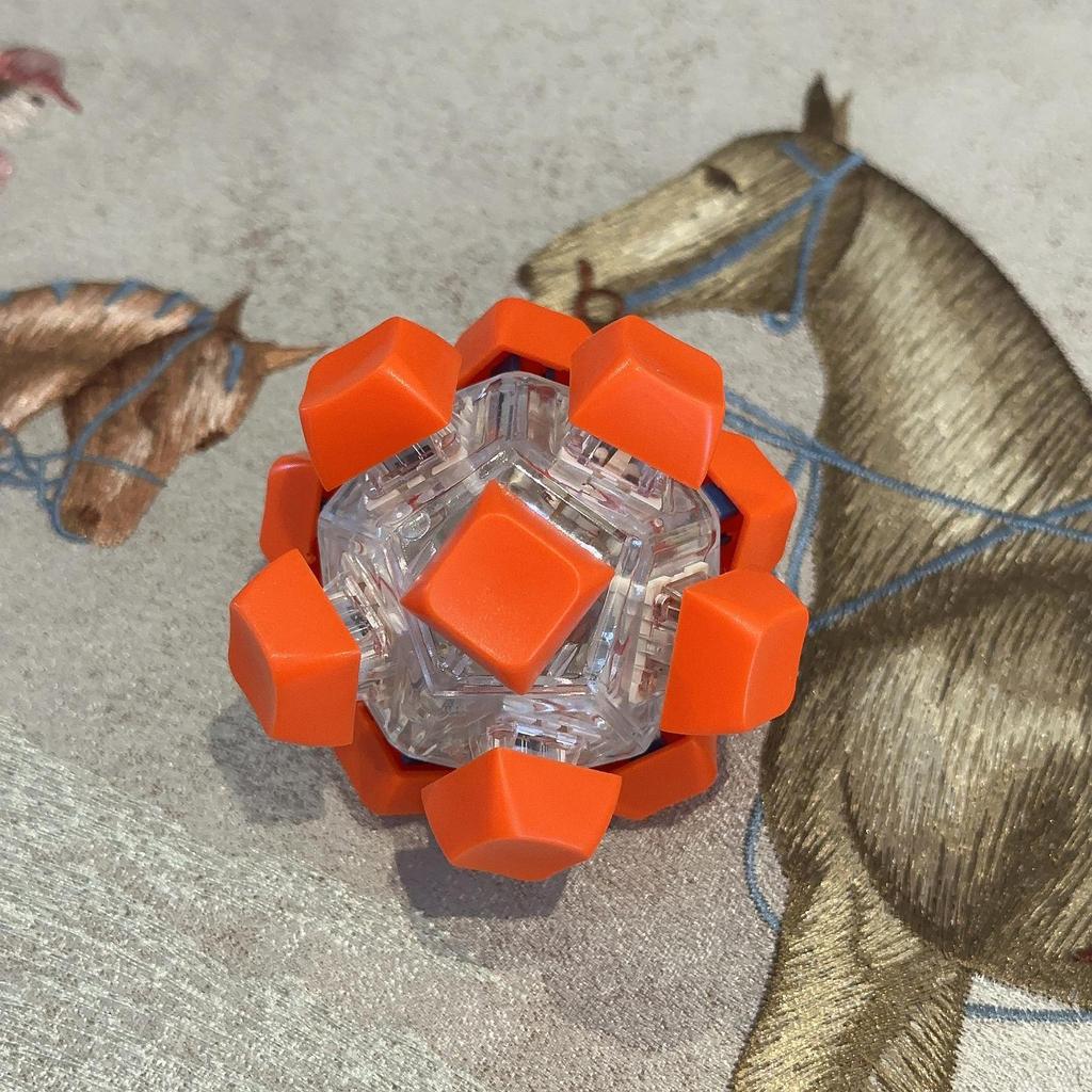 Fidget Ball for Keyboard, Mini Clicker Sensory Tool Office And Classroom