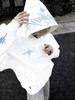 Unisex Retro Embroidered Velvet Hoodie: Trendy Oversized Autumn/Winter Sweatshirt