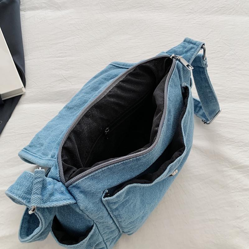 Denim Crossbody Bag for Women – Minimalist Shoulder Bag with Adjustable Strap – Perfect for Casual & Streetwear Styles