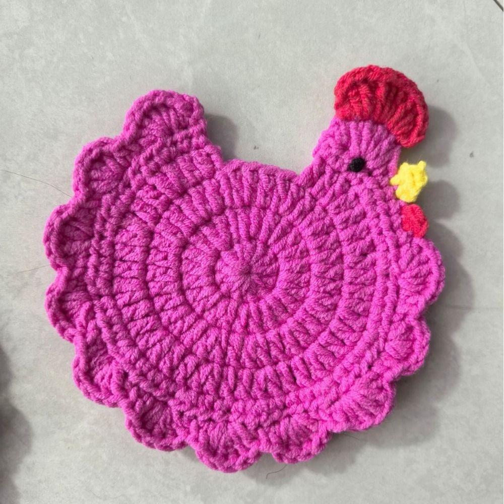 Cute Handmade Crochet Coaster Soft Fabric Cartoon Design Drink Cup Pads Heat Resistant Non-Slip Tabletop Protector Kitchen Use