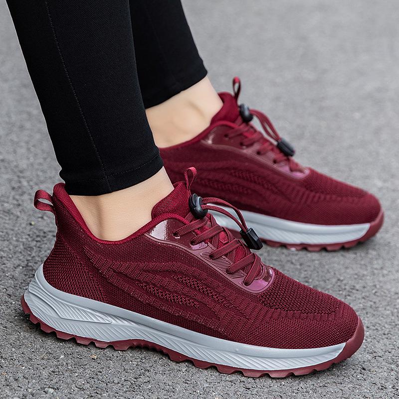 Brand Spring and Autumn Non-slip Lightweight Walking Shoes Casual Sports Breathable Mom Shoes