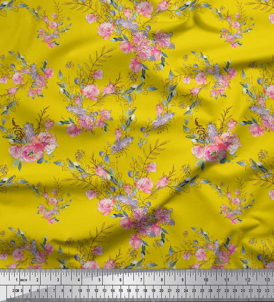 

Тканина Soimoi Blue Poly Crepe Тканина з трояндами та ранункулусами з квітковим принтом 1 ярд 42 дюйма 42 Inch Wide - Poly Crepe жовтий