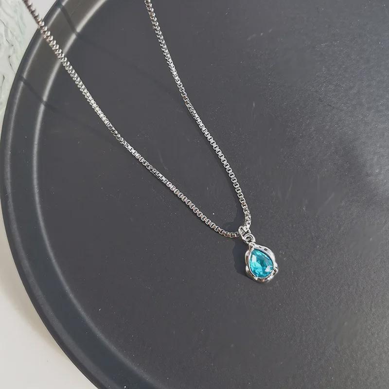 Elegant Glacier Blue Water Drop Necklace for Women - Versatile, Exquisite, and High-End Clavicle Design