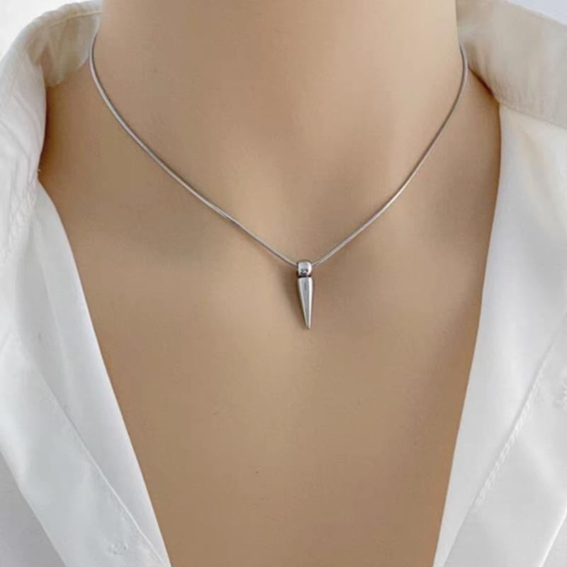 Fashion Spring Spike Pendant Necklace Adjustable Choker Simple Collar Necklace Party Jewelry Hip Hop Clavicle Chain