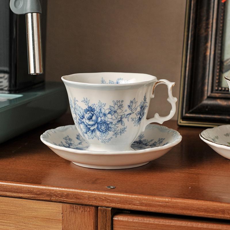 Creative Twisted Floral Ceramic Coffee Cup Modern Afternoon Tea Dessert Tea Cup with Saucer Office Mug Drinking Mug Home Decor 200ML