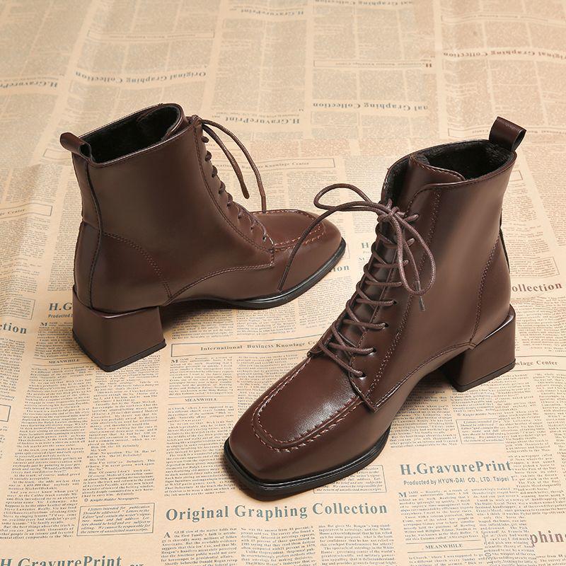 Women's 2025 French Fashion Ankle Boots: High-Heeled Martin Boots for Spring & Autumn.