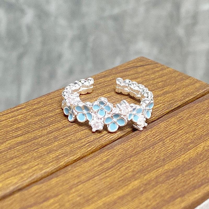 Cremefarbener Süßer Mädchenstil Emaille Tropföl Blume Offener Ring Exquisiter Nischen Hoher Sinn Ausländischer Schöner Ring