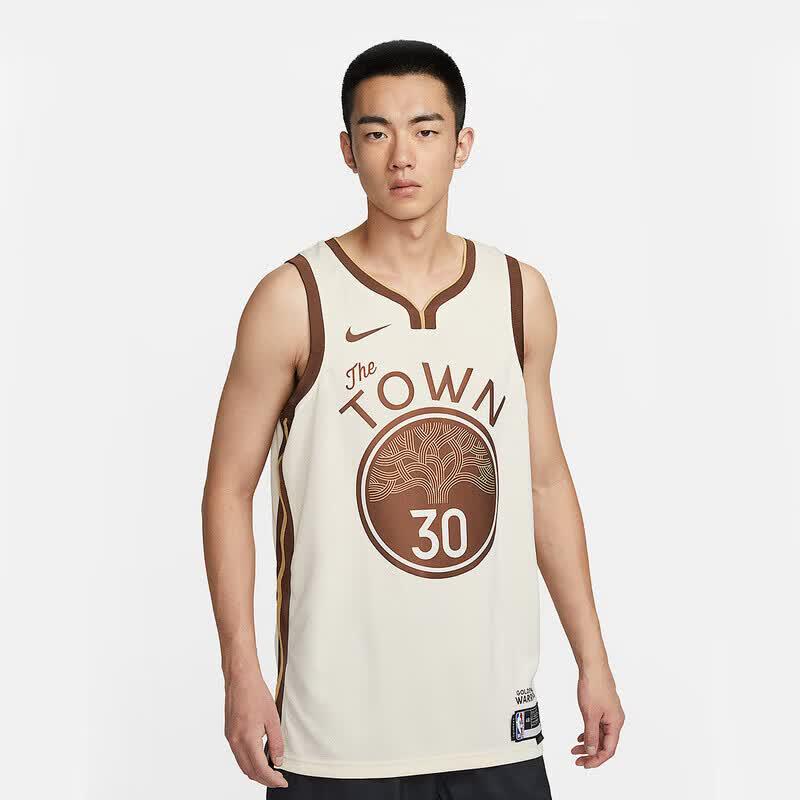 NIKE Men s Knitted Basketball Jersey Vest L