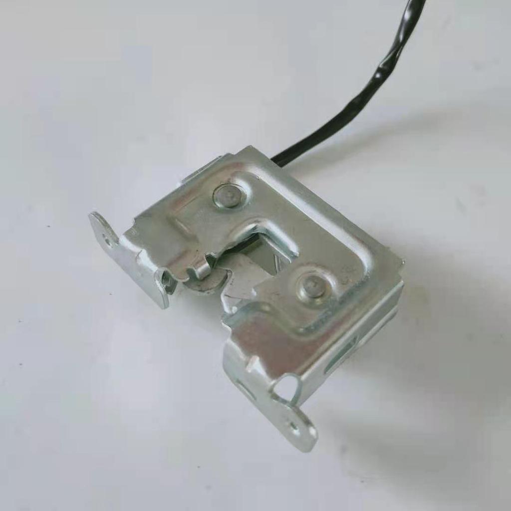 BMW F15/F85/F16/F86 Hood Latch Hinge 51237308068