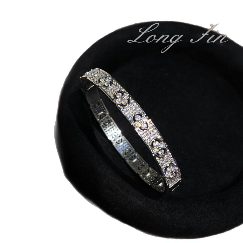 Medieval Style Full Diamond Four-Leaf Flower Point Diamond Bracelet Ring High-End Light Luxury Versatile Bracelet