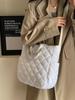 Large Capacity Quilted Tote Bag - Korean Style Versatile Cotton Coat Bag, High-End Fashion Shoulder & Crossbody Bag for Autumn and Winter
