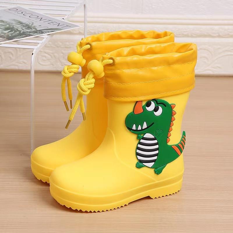 Personagem Animal Com Cordão de Contração Bota de Chuva Infantil Estampada MOQ Baixo Fácil de Calçar Galochas de PVC Infantil Impermeável Acolchoada em Algodão
