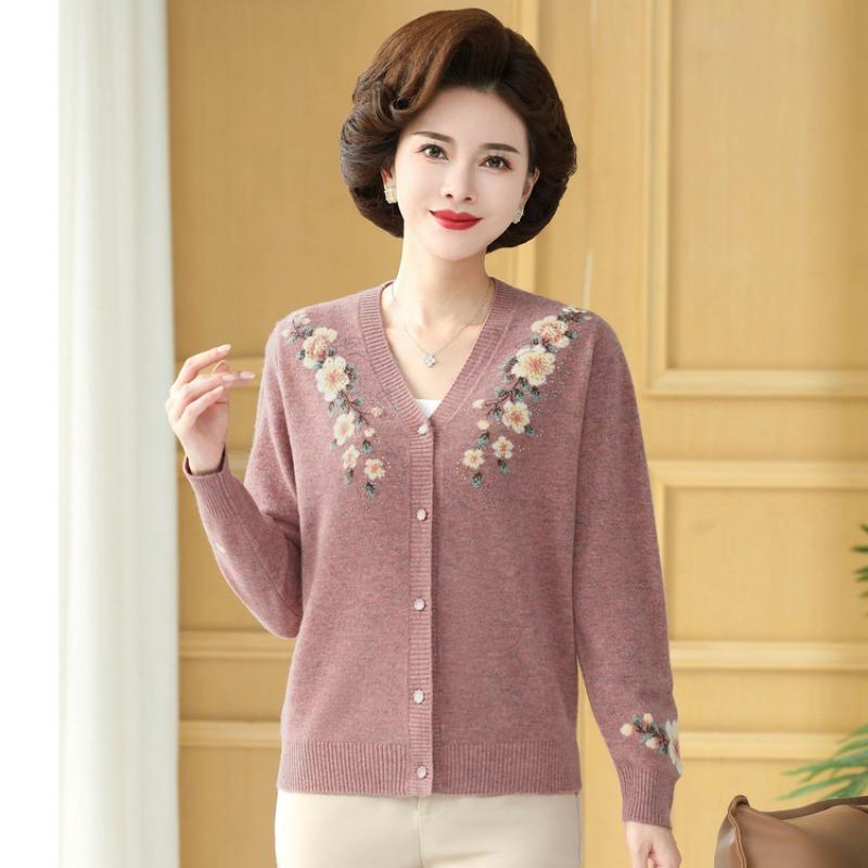 Temperament Mother Cardigan Top Old Lady Clothes Mother Winter Clothes New Bottoming Shirt Women Middle-aged and Elderly Knitted Sweater