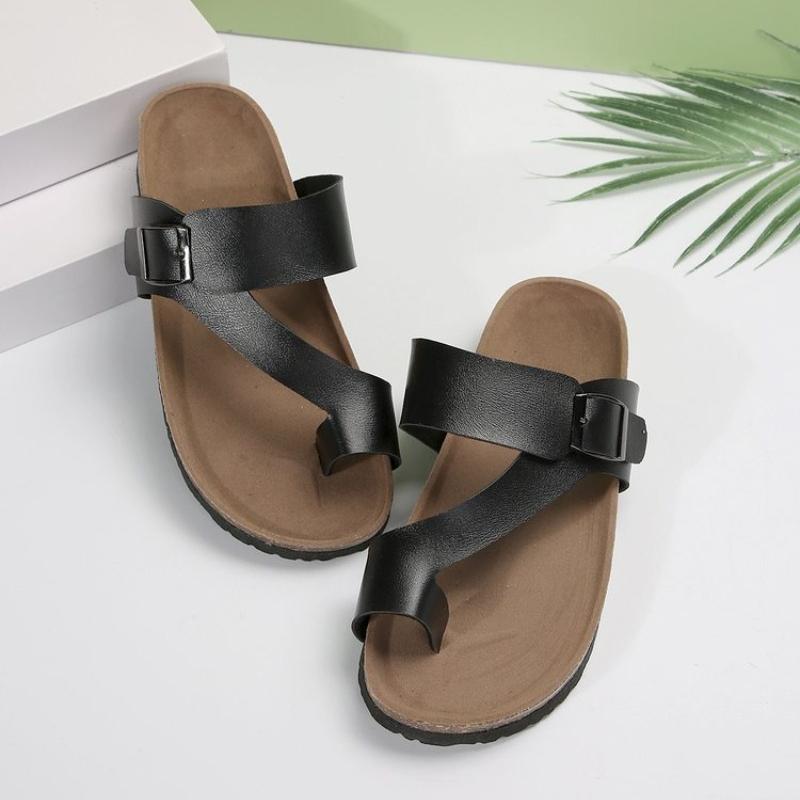 Fashion Fashion Pu Leather Clip Toe Sandals Women Summer 2025 Buckle Decor Platform Slippers Woman Thick Bottom Non Slip Flip Flops