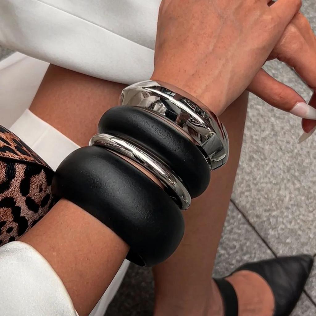 DIEZI Vintage Punk Black Wood Silver Color Metal Bangles Fashion Hip Hop Round Geometric Wide Bangles Women Men Bracelet Jewelry