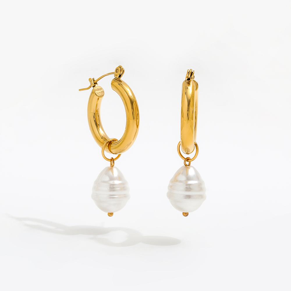 2021 Ins Hot Earring 18K PVD Gold Plated Baroque Pearl Hoop Earrings Tarnish Free Earring