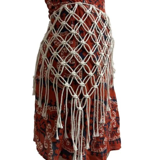 

Bohemian Braided Waist Sash Hip Sash Belt with Long Tassels Women Knotted Cord Sash Fashion Accessory for Dresses Skirts Jeans