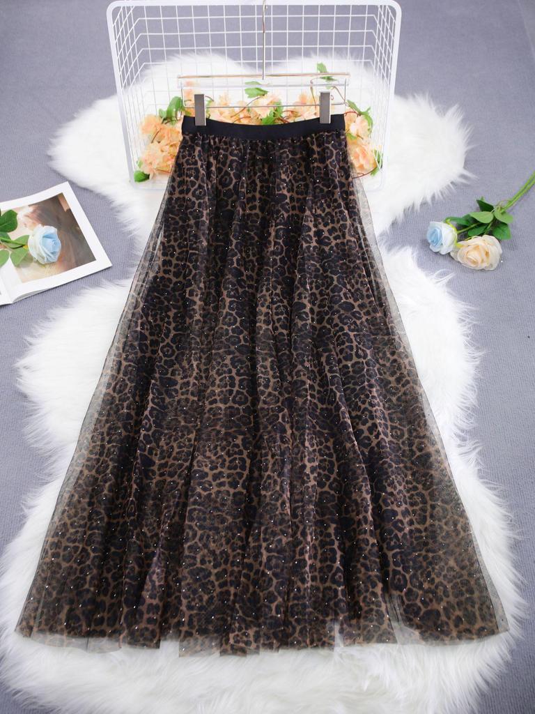 Women's High-Waisted Leopard Print A-Line Skirt with Full Hem