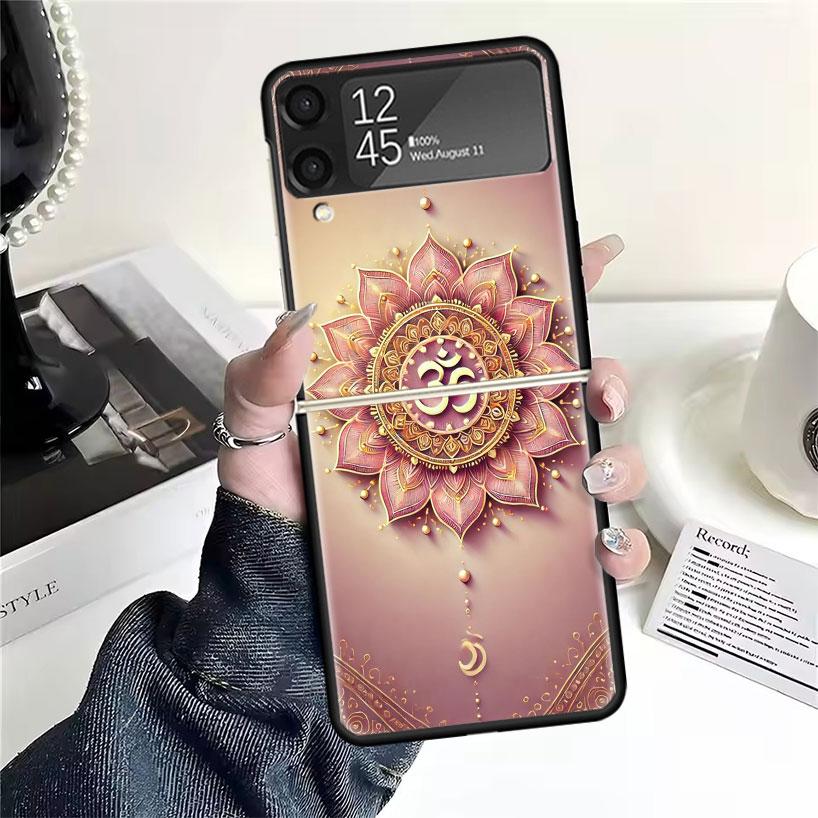 Mandala Chakra Insist Yoga Cases For Samsung Galaxy Z Flip 4 5 6 7 3 Z Flip7 Flip6 Flip4 Flip5 Flip3 5G Hard Shockproof Fundas C