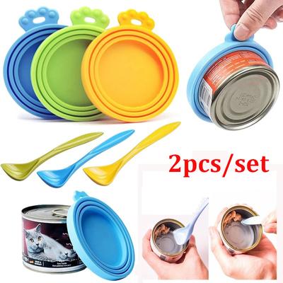 2 pz/set Coperchio riutilizzabile per lattina di cibo per animali domestici Silicone Cani Gatti Conservazione Lattina Tappo Coperchio Sigillo Coperchio con Cucchiaio