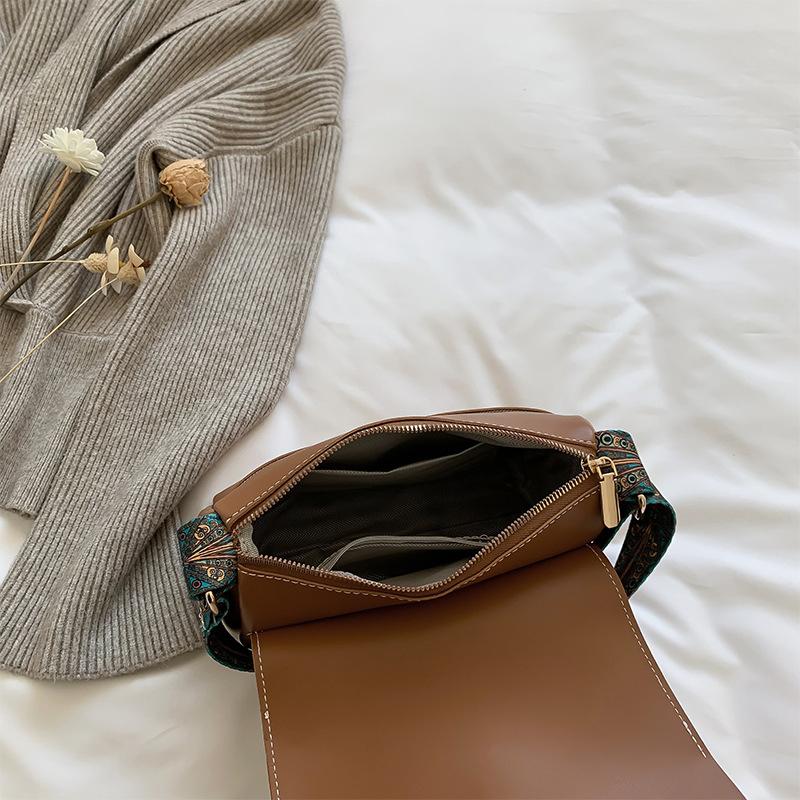 Fashion Shoulder Strap Bag New Square Bag Texture PU Simple Women's Shoulder Retro Wide Shoulder Strap Handbags