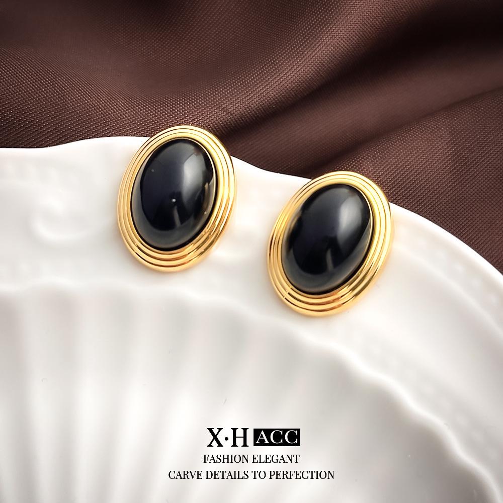 Elegant Gold-Plated Black Zircon Stud Earrings - Niche Design for a Luxurious Fashion Statement